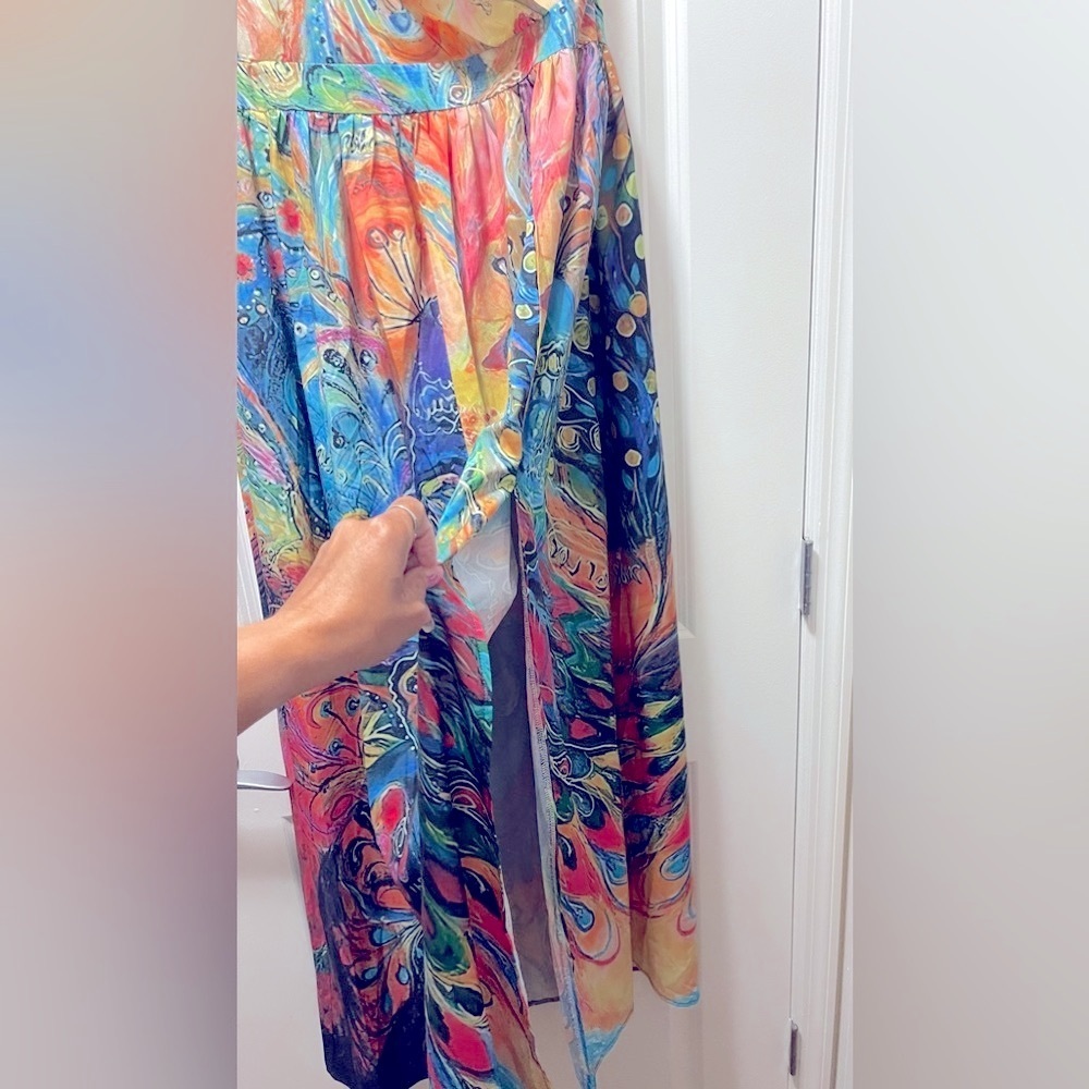 Vibrant Peacock Sleeveless One Shoulder Maxi Dress. Size Large - Picture 9 of 11